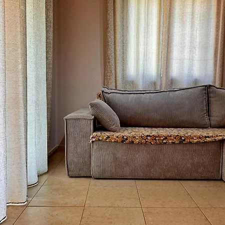 公寓 Beautiful 1 Bedroom 600 Meters From The Sea Venus Paphos